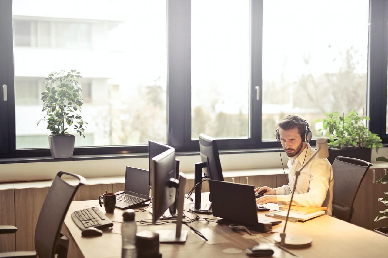 Customer Service Representative (CSR) Capability in HCL Commerce