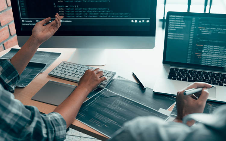 Graphic illustrating HCL BigFix Workspace+ in action detecting threats