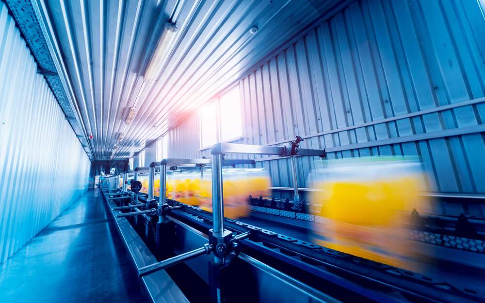 Virtualizing Middle-Tier and Back-end Applications