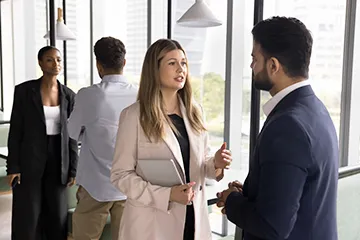 Global Information Technology case study banner showing how HCL’s internal IT team uses BigFix to manage over 100,000 endpoints and improve digital workspace efficiency